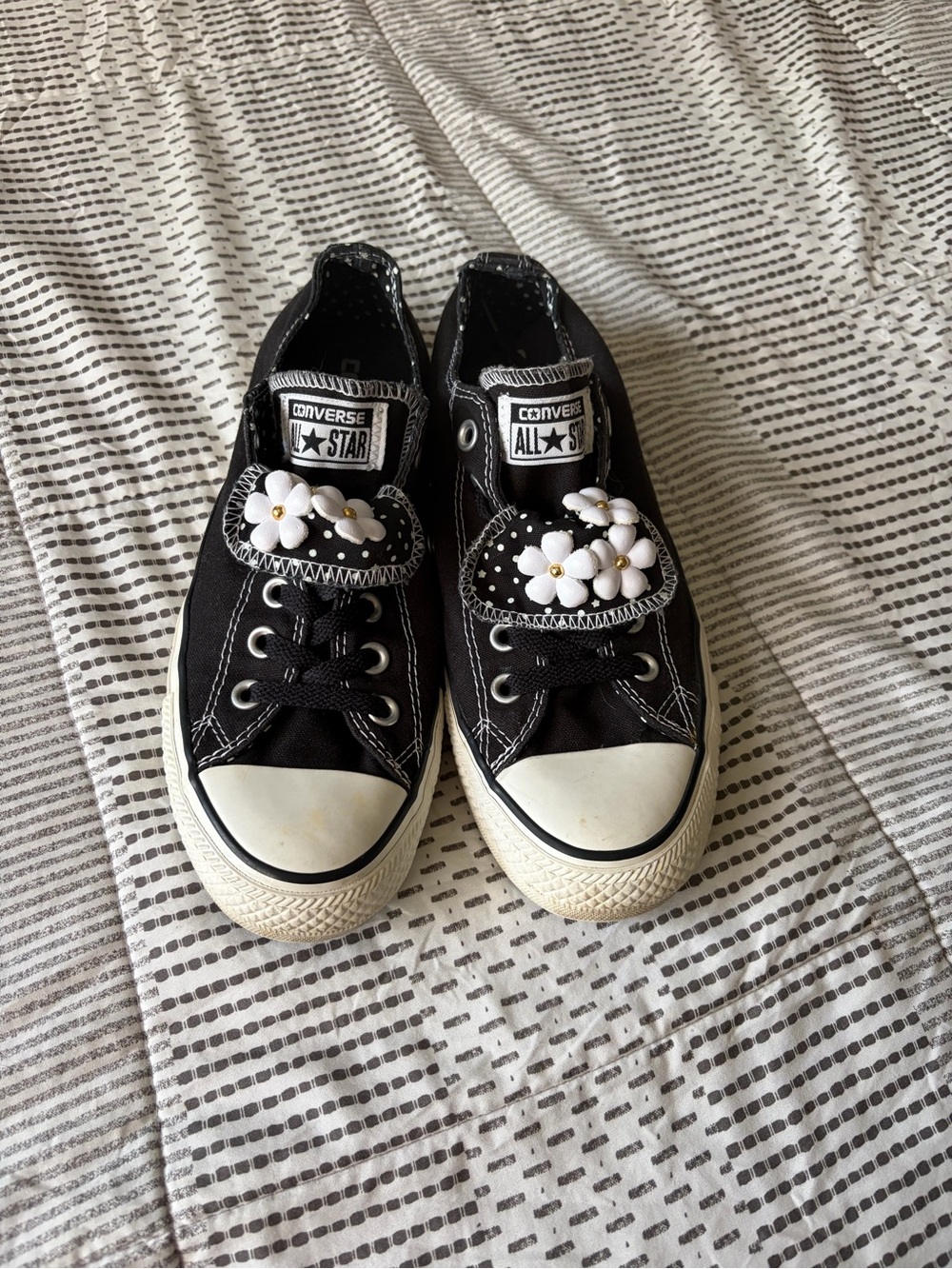 Converse Black Canvas Low-Top Sneakers with White Daisy Appliques